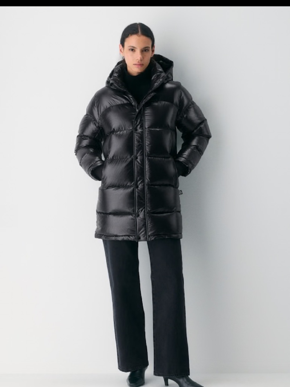 Aritzia Super Puff Mid Hi Gloss Black - Picture 11 of 16